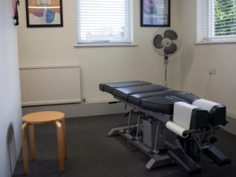 chiropractic table chiropractic table